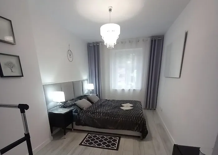 Apartament Z Kominkiem Retroglam